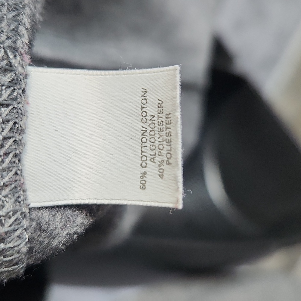 Victoria's Secret "Check It Twice" Graphic Pullover - Picture 10 of 10